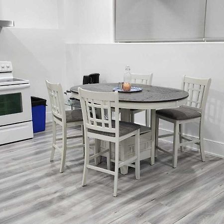 Scarborough New 2-Bedroom Basement Τορόντο Εξωτερικό φωτογραφία