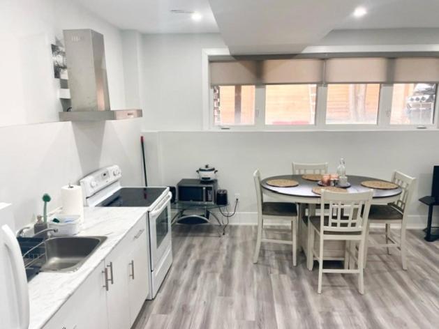 Scarborough New 2-Bedroom Basement Τορόντο Εξωτερικό φωτογραφία